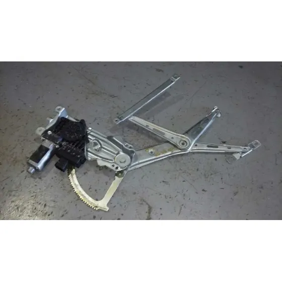 Elevalunas Delantero Derecho para Opel Zafira B