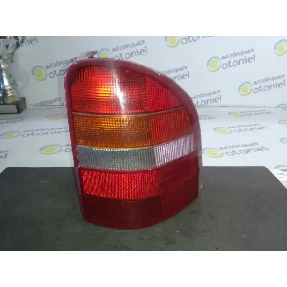 Piloto Trasero Derecho para Ford Mondeo Berlina (Gd)