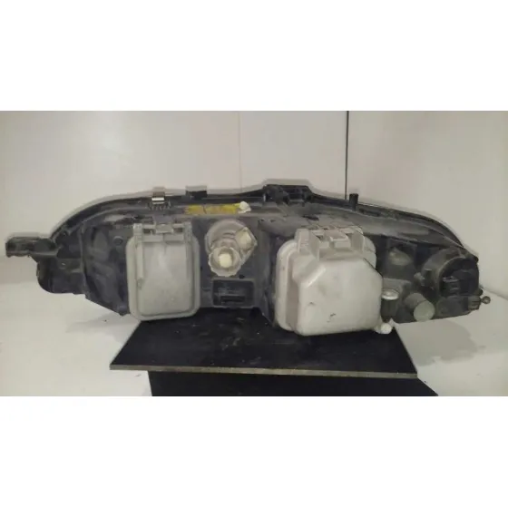 Faro Derecho para Fiat Bravo (182)