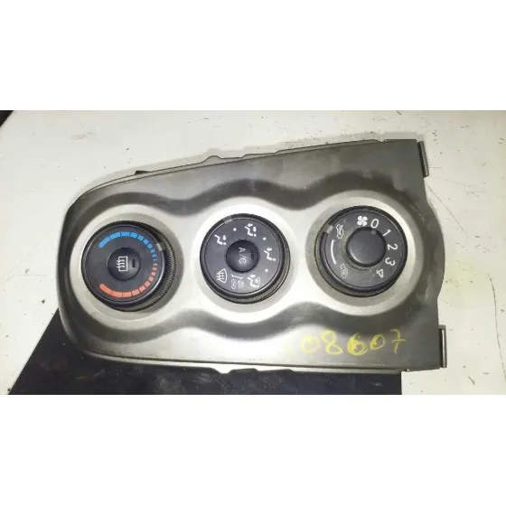 Mando Climatizador para Toyota Yaris
