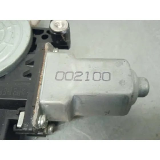 Elevalunas Trasero Izquierdo para Subaru Legacy Lim. B14