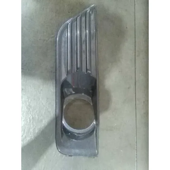 Rejilla Paragolpes Izquierda para Ford Focus Berlina (Cap)