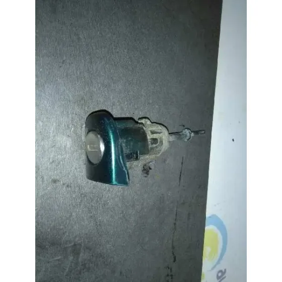 Bombin Puerta Delantera Derecha para Volkswagen Passat Berlina (3B3)