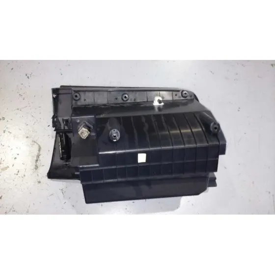 Guantera para Nissan Qashqai (J11)