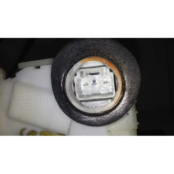 Cerradura Puerta Delantera Derecha para Toyota Yaris