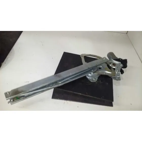 Elevalunas Delantero Derecho para Toyota Yaris