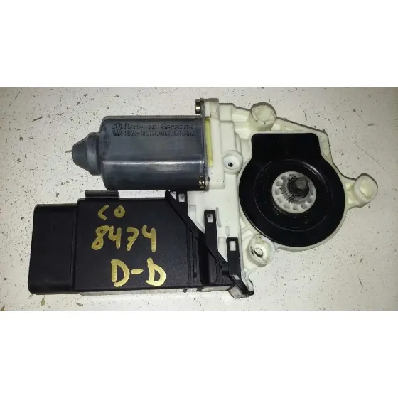 Motor Elevalunas Delantero Derecho para Seat Leon (1M1)