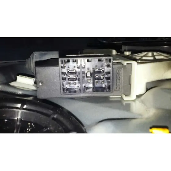 Elevalunas Delantero Izquierdo para Seat Ibiza (6L1)