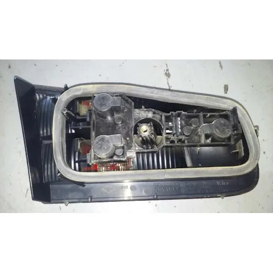 Piloto Trasero Derecho Interior para Renault Laguna Ii (Bg0)