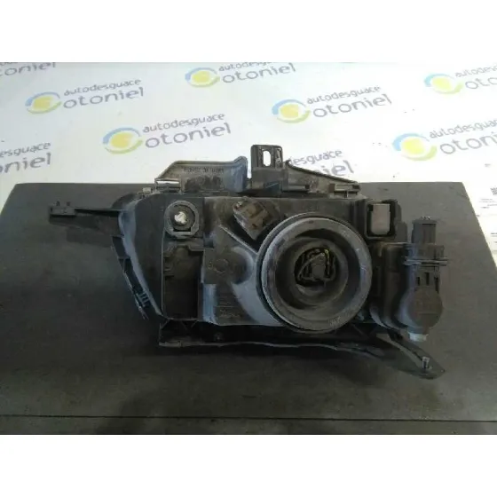 Faro Izquierdo para Citroën Saxo