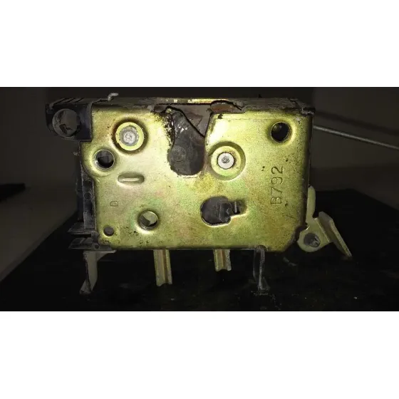 Cerradura Puerta Delantera Derecha para Fiat Punto Berlina (176)