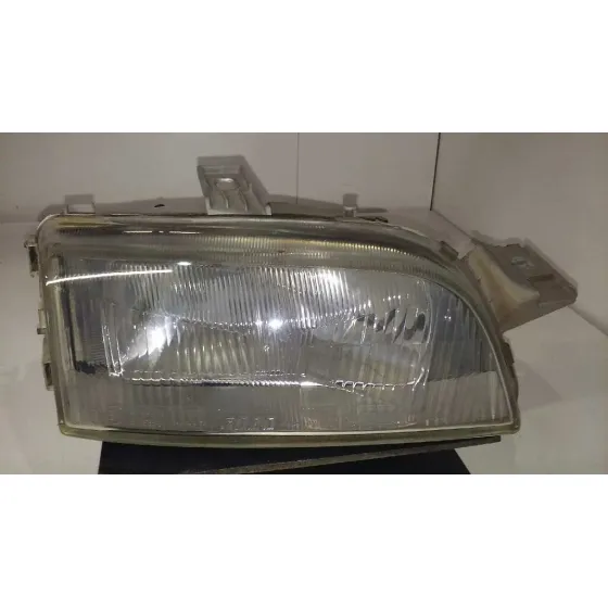 Faro Derecho para Fiat Punto Berlina (176)