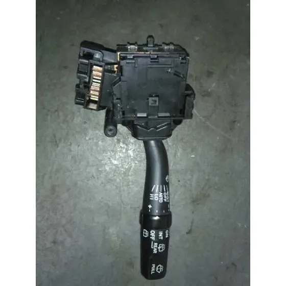 Mando Limpia para Toyota Corolla Verso (R1)