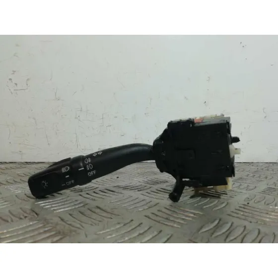Mando Intermitentes para Toyota Corolla Verso (R1)
