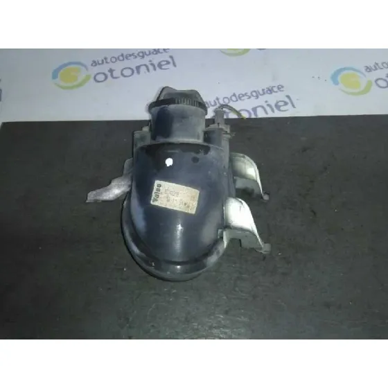 Faro Antiniebla Izquierdo para Peugeot 206 Berlina