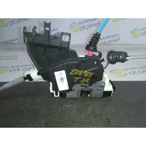 Cerradura Puerta Trasera Derecha para Mercedes-Benz Clase Cla (W117)