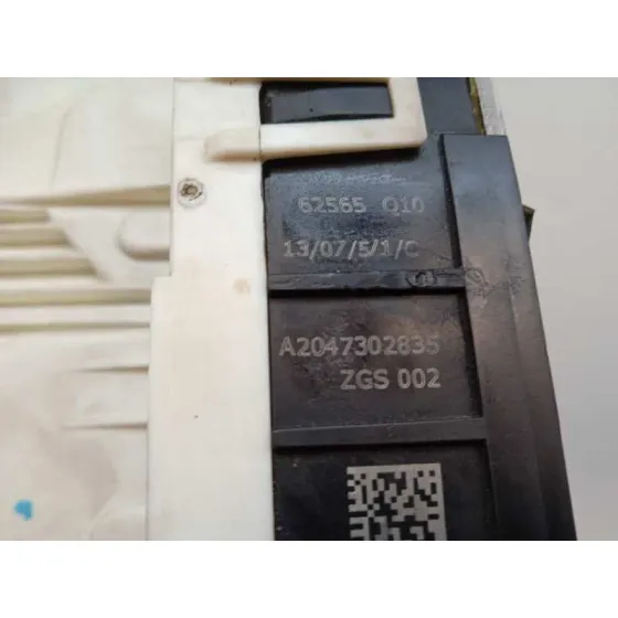 Cerradura Puerta Trasera Derecha para Mercedes-Benz Clase Cla (W117)
