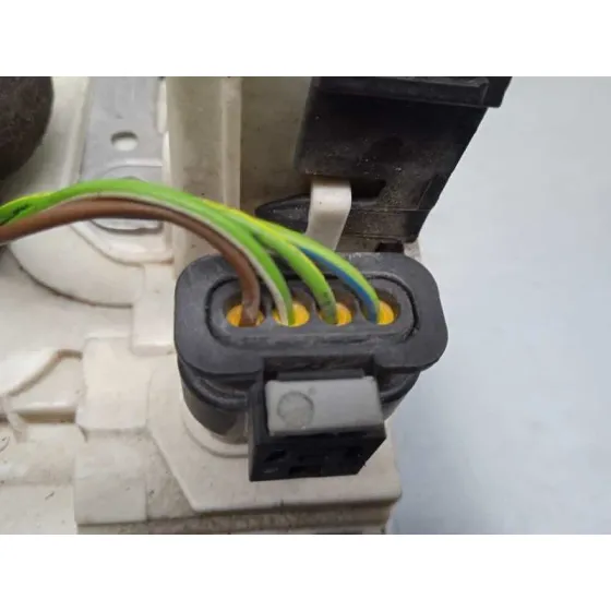 Cerradura Puerta Trasera Izquierda para Mercedes-Benz Clase Cla (W117)