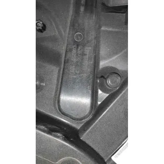 Elevalunas Trasero Derecho para Mercedes-Benz Clase Cla (W117)