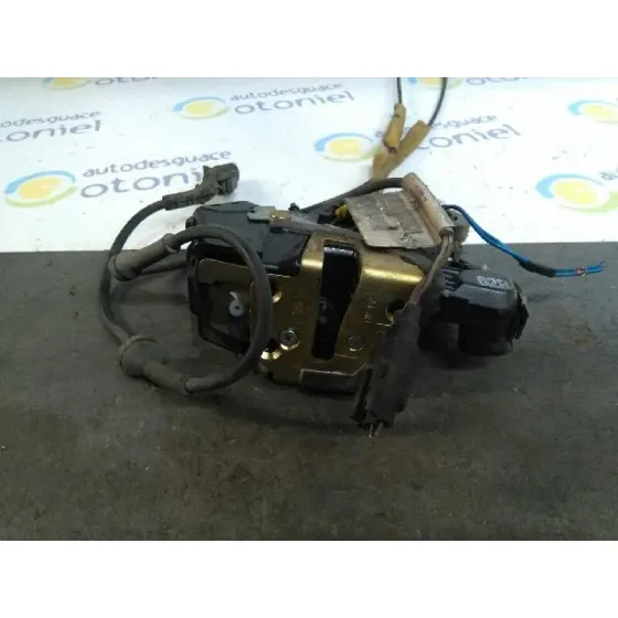 Cerradura Puerta Delantera Derecha para Toyota Corolla Verso (R1)