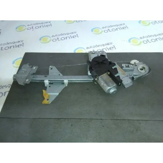 Elevalunas Trasero Izquierdo para Peugeot 307 (S1)