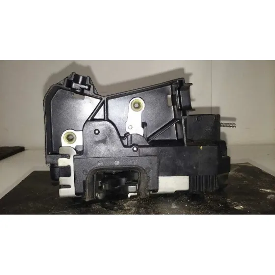 Cerradura Puerta Delantera Derecha para Opel Vivaro Furgon/Combi (07.2006 =>)