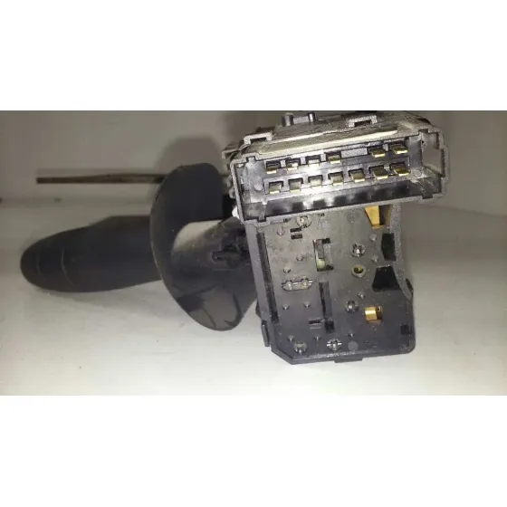 Mando Limpia para Opel Vivaro Furgon/Combi (07.2006 =>)