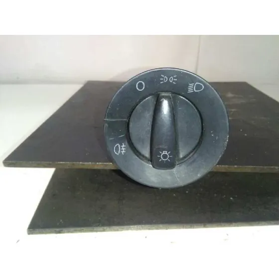 Mando Luces para Volkswagen Passat Berlina (3B2)