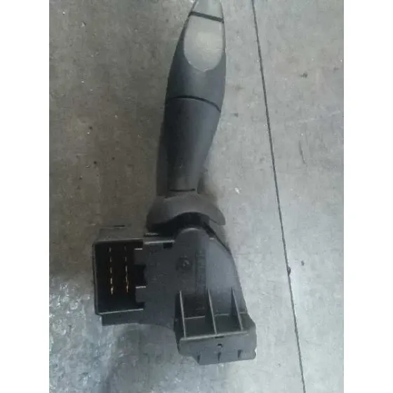 Mando Limpia para Ford Fiesta (Cbk)