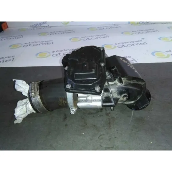 Caja Mariposa para Ford Focus Lim. (Cb8)