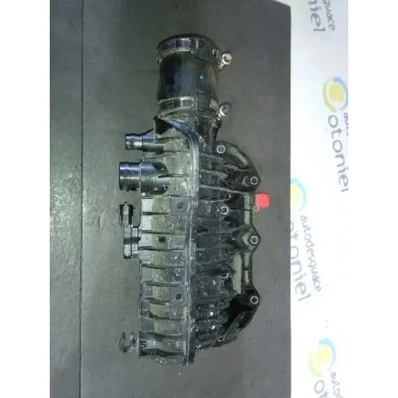 Colector Admision para Ford Focus Lim. (Cb8)