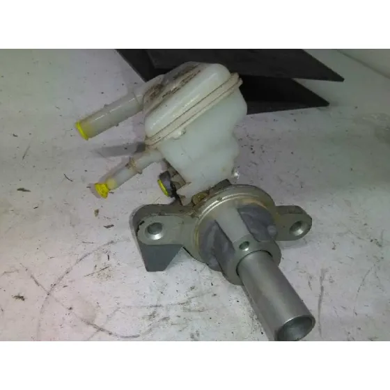 Bomba Freno para Ford Fiesta (Ccn)