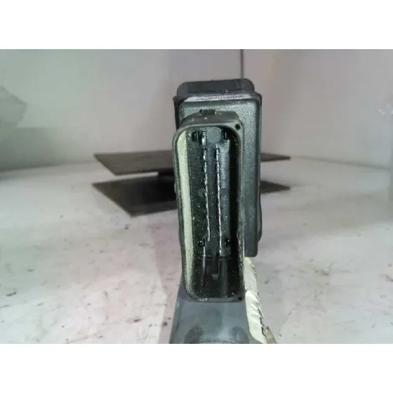 Motor Elevalunas Trasero Derecho para Volkswagen Touran (1T1)