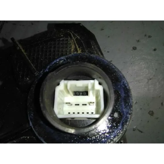 Cerradura Puerta Delantera Derecha para Toyota Corolla (E12)