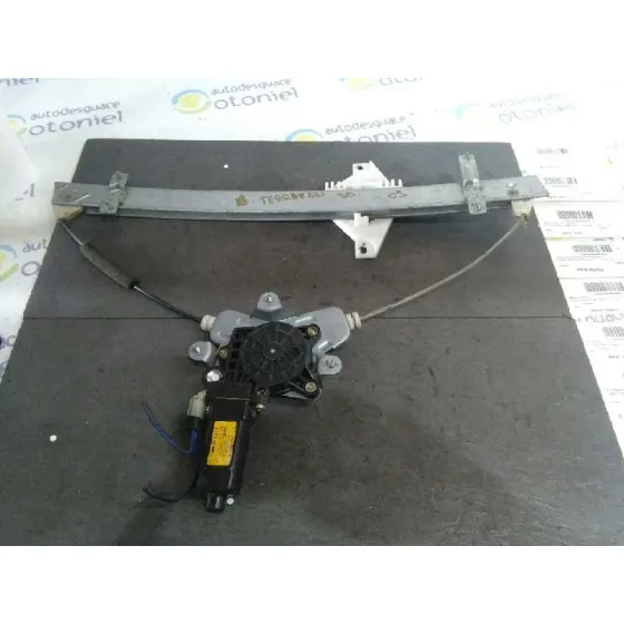 Elevalunas Delantero Derecho para Hyundai Terracan (Hp)