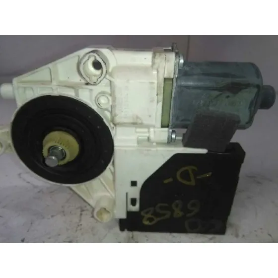 Motor Elevalunas Delantero Derecho para Audi A3 (8P)