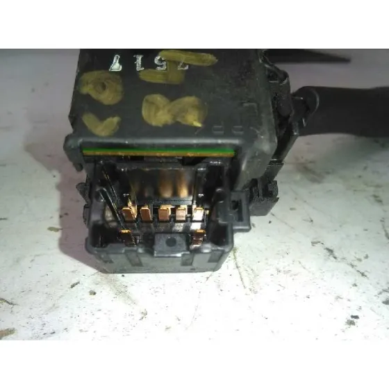 Mando Limpia para Nissan Almera (N16/E)