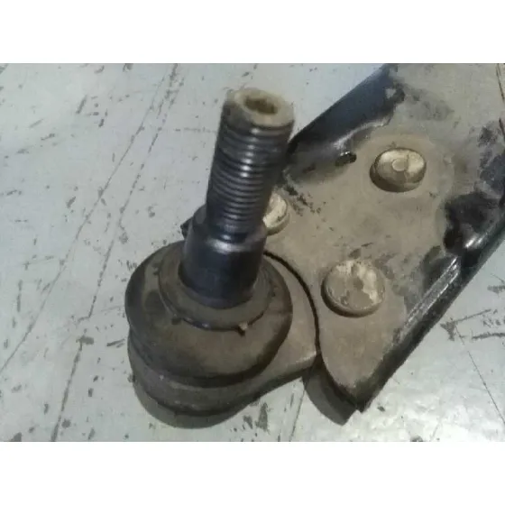 Brazo Suspension Inferior Delantero Izquierdo para Ford Focus Berlina (Cap)