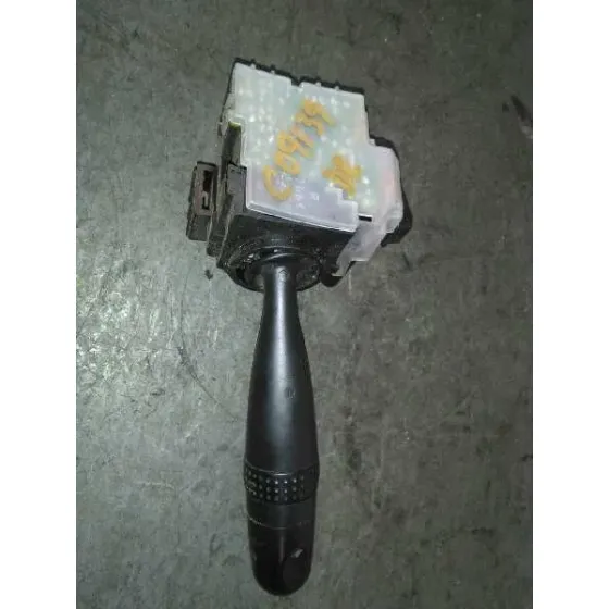 Mando Limpia para Toyota Corolla (E12)