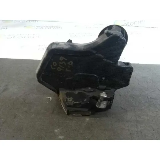 Cerradura Puerta Trasera Derecha para Toyota Corolla (E12)