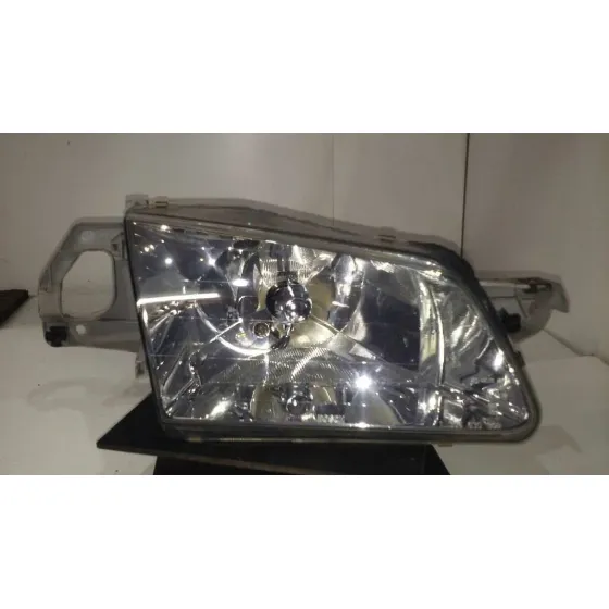 Faro Derecho para Mazda 323 Berlina F/S (Bj)