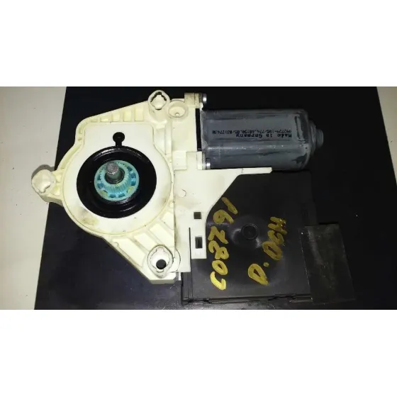 Motor Elevalunas Delantero Derecho para Volkswagen Passat Variant (3C5)