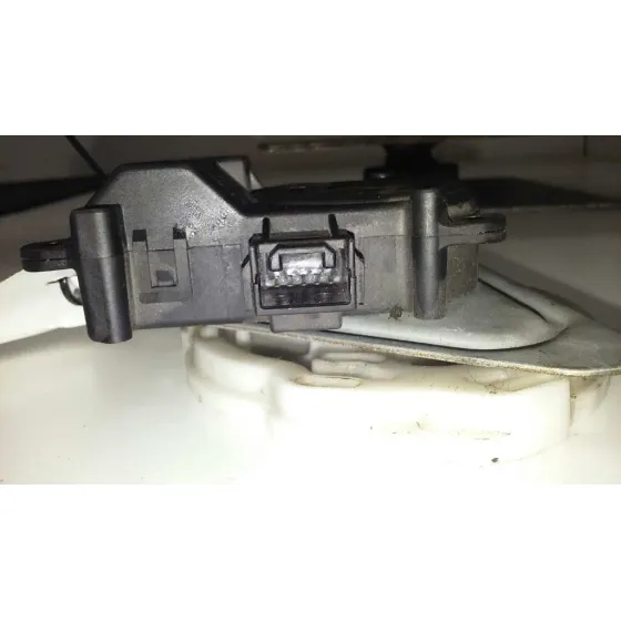 Motor Electrico para Toyota Avensis Berlina (T25)