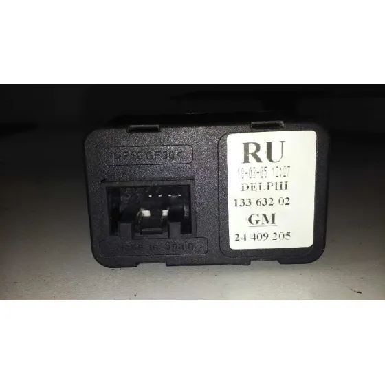 Mando Elevalunas Delantero Izquierdo para Opel Combo (Corsa B)