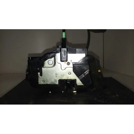 Cerradura Puerta Delantera Derecha para Nissan Juke (F15)