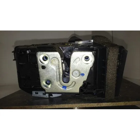 Cerradura Puerta Delantera Derecha para Nissan Juke (F15)