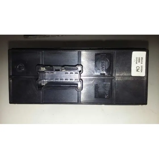 Mando Elevalunas Delantero Derecho para Nissan Juke (F15)