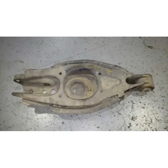 Brazo Suspension Inferior Trasero Izquierdo para Mercedes-Benz Clase C (W203) Berlina