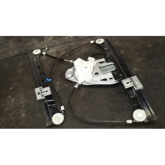 Elevalunas Delantero Derecho para Mercedes-Benz Clase C (W203) Berlina