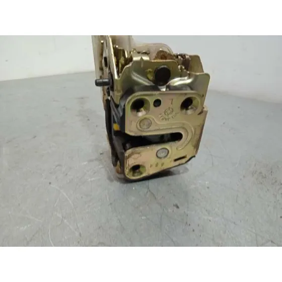Cerradura Puerta Trasera Izquierda para Nissan X-Trail (T30)
